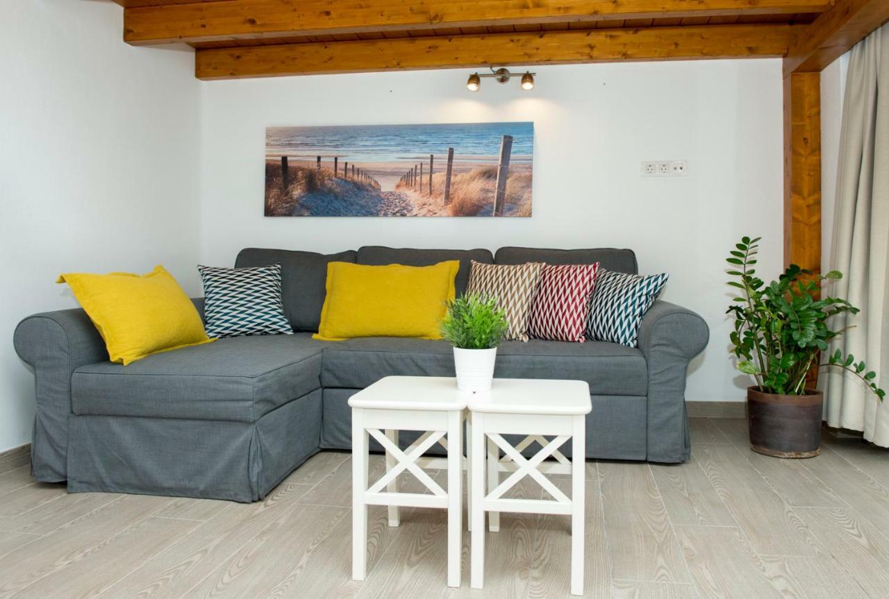 Famara. Marea Apartment Exterior photo